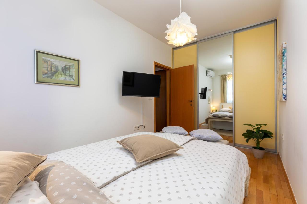 Duplex + Garage Apartment Rovinj Exterior foto